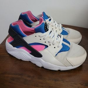 SOLD!!     Nike Huarache 654275-104  Running Shoes